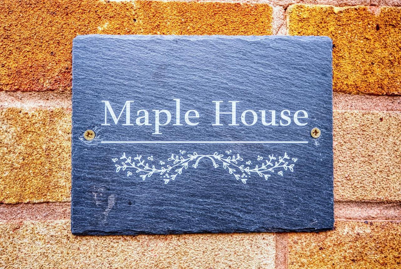 Elegant 5 Bed House - Sleeps 9, Central Solihull, Nec, Jlr, Hs2, Resorts World, Airport Business And Leisure Stays, Exterior foto